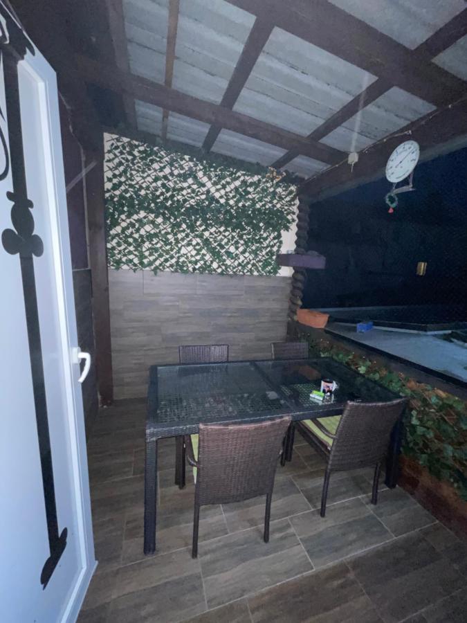 Hostel Lovely Rooms, City Center, Shared Bathroom, Windows To Corridor Villach Eksteriør bilde